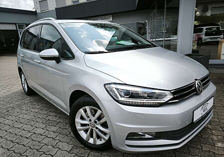 VW Touran Volkswagen 1.6 TDI DSG LED STANDHZG SITZHZG.BLUETOOTH USB ISO