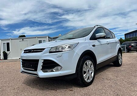Ford Kuga Titanium INDIVIDUALL *ALLRAD*PANORAMADACH*