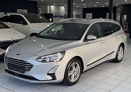 Ford Focus Turnier Cool&Connect*NAVI*CARPLAY*PARK-ASS