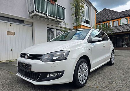 VW Polo Volkswagen V Life !! Partikelfilter + AGR neu !!