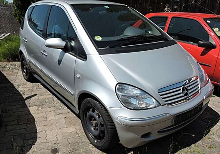 Mercedes-Benz A 170 CDI Elegance Automatik / Lang