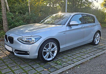 BMW 120d 120 Sport Line Autom. Navi Leder AHK 8f bereift