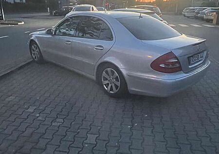 Mercedes-Benz E 220 CDI Automatik Elegance