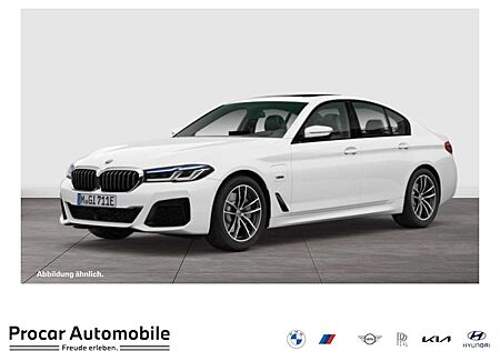 BMW 545 e xDrive A M Sportpaket Head-Up HK HiFi DAB