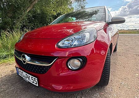 Opel Adam 1.4 Start/Stop Germany's next Topmodel