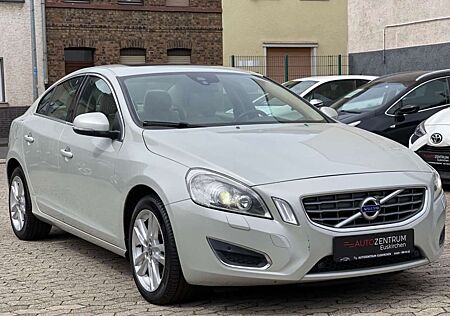 Volvo S60 Lim. Summum E.Sitz | Klimaauto. | Automatik