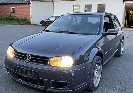 VW Golf Volkswagen 2.0 Trendline