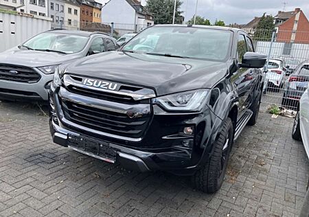 Isuzu D-Max D-MAx 1,9 TD Space Cab 4 WD V-Cross 1.9 S Navi App