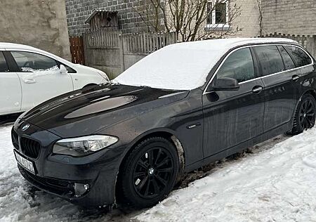 BMW 520d 520 F11