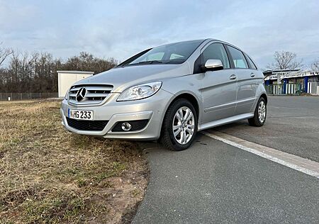 Mercedes-Benz B 200 Autotronic