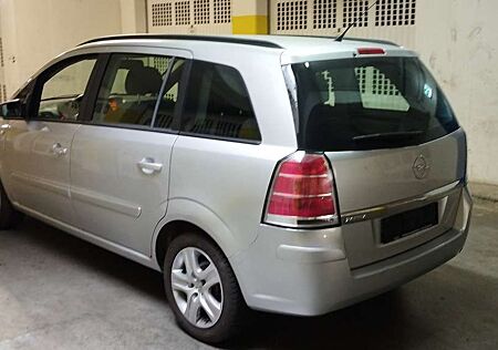 Opel Zafira 1.6