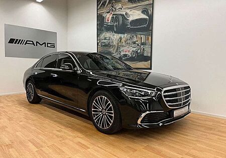 Mercedes-Benz S 580 e lang long HUD Digital Light Pano 3D