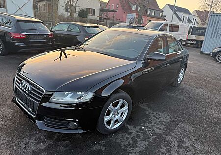 Audi A4 Attraction 2.0 TFSI