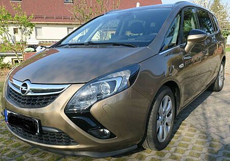 Opel Zafira Tourer 1.6 ECOTEC DIT Sport 170 PS