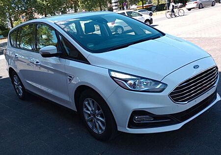 Ford S-Max 1.Hand Navi Rückfahrk AHK Scheckheft