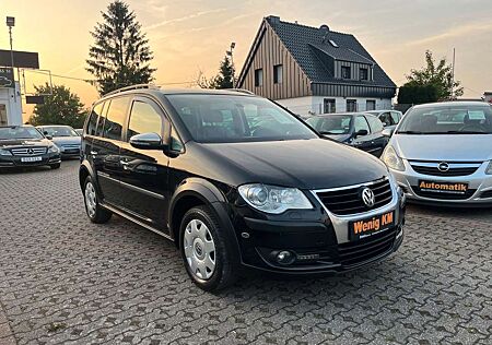 VW Touran Volkswagen CrossTouran+AUTOMATIK+WENIG KM.