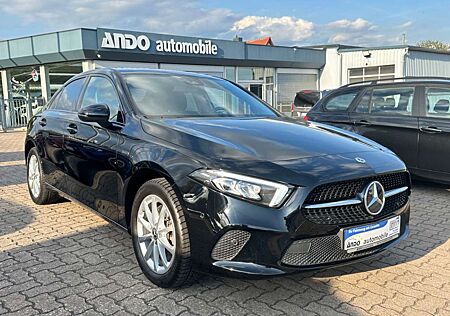 Mercedes-Benz A 250 e Lim. NIGHT/LED/MBUX/Ambiente/Spurhalte