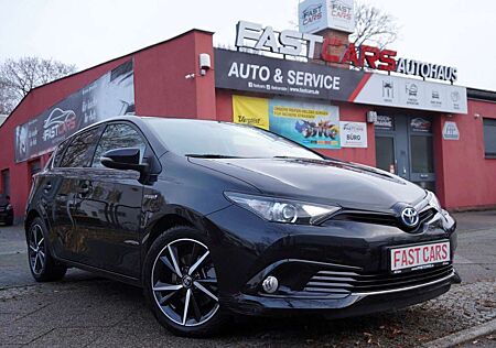 Toyota Auris Hybrid Team D 1.8L Kamera Navi SHZ