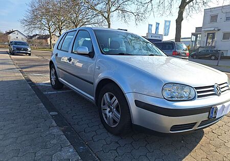 VW Golf Volkswagen 1.4 Special