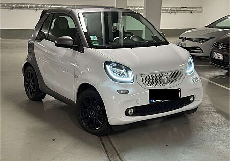 Smart ForTwo Cabrio*KAM*JBL*DISP*AUT*KLIMA*SHZ