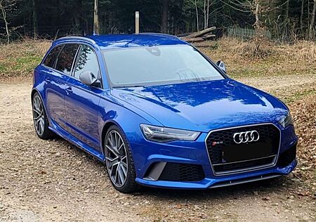 Audi RS6 Avant Performance TOP