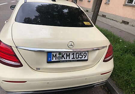 Mercedes-Benz E 200 d 9G-TRONIC