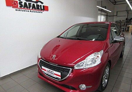 Peugeot 208 Style 1.Hand Klima Navi PDC TÜV NEU++++