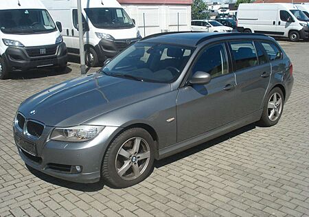 BMW 320i 320 3 Touring Leder Xenon Navi Automatik SHD