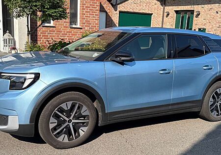 Ford Explorer Extended Range Fahrer-Assistenzpaket
