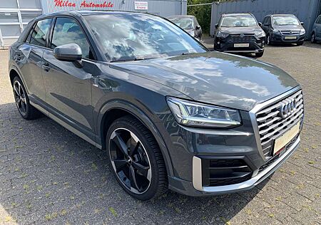 Audi Q2 4x4 Sport Plus Autom.AHK-T-Leder-Navi-19" LED-Pano