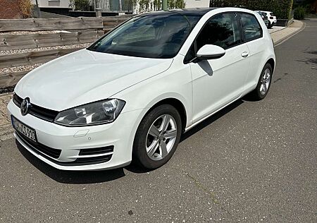 VW Golf Volkswagen 1.2 TSI BlueMotion Technology Comfortline