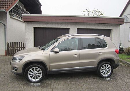 VW Tiguan Volkswagen 1.4 TSI Sport & Style BMT I.Hand/TOP!!!