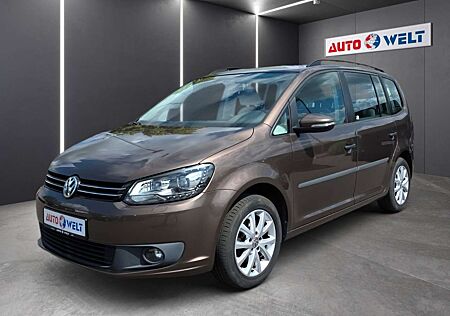 VW Touran Volkswagen 1.6 TDI BMT Bi-Xenon Navi Tempo Sitzhzg