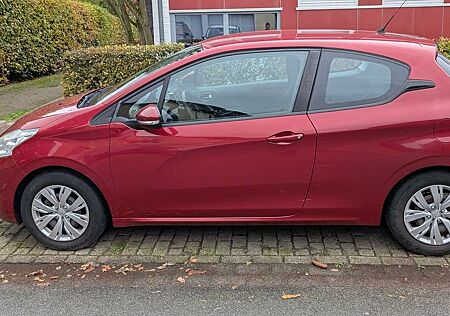 Peugeot 208 95 VTIAllure