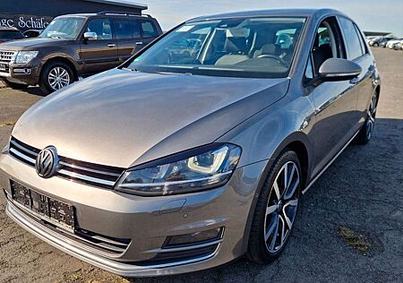 VW Golf Volkswagen VII Lim. Highline BMT R Line Sportpaket