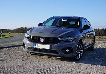 Fiat Tipo 5-Türer 1.4 T-Jet S-Design