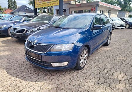 Skoda Rapid /Spaceback Spaceback Joy / 1. Hand /