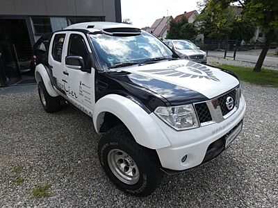 Nissan Frontier Crew Cab SE