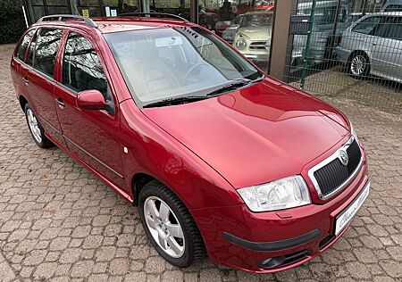 Skoda Fabia Combi 1.4 16V Elegance *Leder*Xenon*AHK*SHZ*PDC*