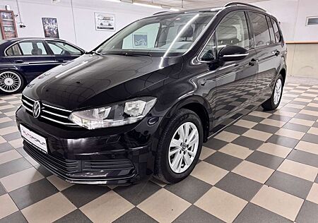 VW Touran Volkswagen Comfortline 2.0 TDI SCR DSG*7Sitzer*
