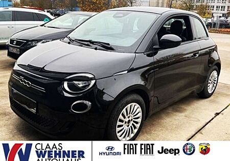 Fiat 500E Neuer Action DAB+ Android Apple CarPlay