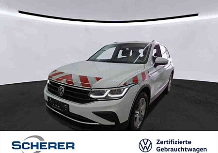 VW Tiguan Volkswagen Life 2.0 TDI DSG 4Motion MATRIX NAVI AHK
