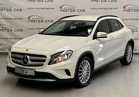 Mercedes-Benz GLA 200 NAVI/Leder/Klima/PDC/SHZ/ALU