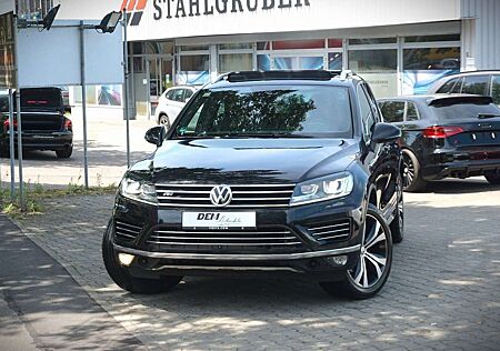 VW Touareg Volkswagen V6 TDI Terrain Tech 4Mot / R-Line / 360°