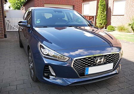 Hyundai i30 1.6 CRDI Intro Edition