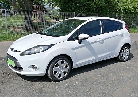 Ford Fiesta 5-Türer 1.25 Champions Edition