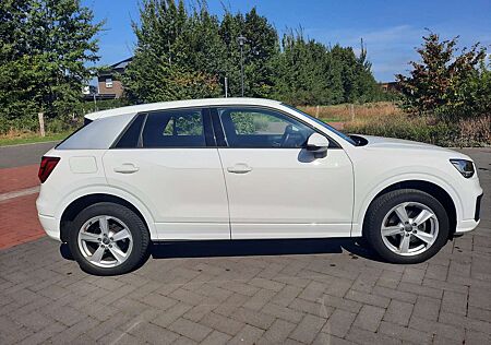 Audi Q2 30 TFSI sport