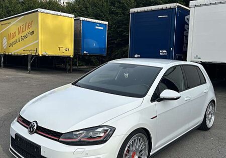 VW Golf GTI gebraucht kaufen VW Golf GTI Volkswagen 7.5 GTI Performance