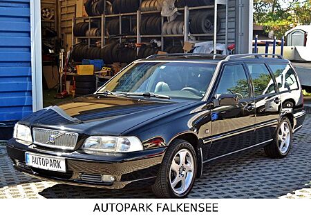 Volvo V70 2.4 KOMBI FACELIFT+VOLLEDER+KLIMA+EURO3
