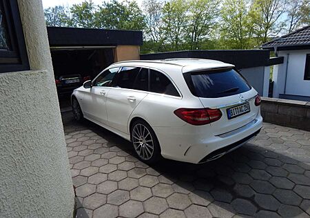 Mercedes-Benz C 250 (BlueTEC) d 4Matic T 7G-TRONIC AMG Line